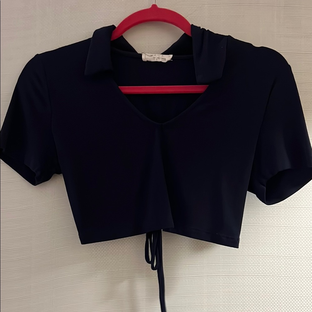 Black Cropped Top
